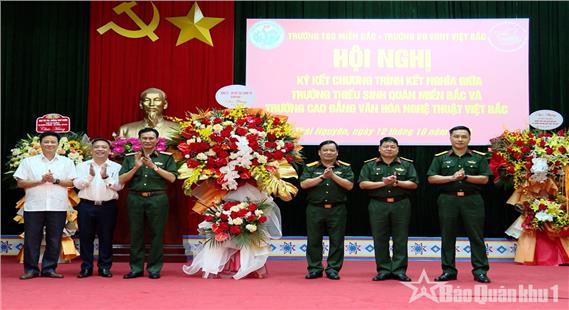 Trường Thiếu sinh quân Miền Bắc và Trường Cao đẳng Văn hóa Nghệ thuật Việt Bắc ký kết chương trình kết nghĩa