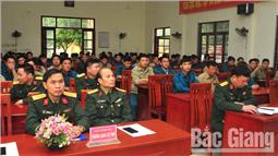 Nâng cao năng lực thực hiện công tác quốc phòng cho cán bộ quân sự cấp xã