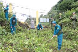 Vững vàng “sao vuông” biên giới