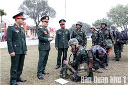 Quân khu kiểm tra công tác SSCĐ tại các đơn vị 