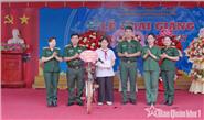 Nâng bước em tới trường