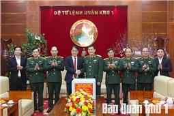 Đoàn công tác Tỉnh ủy Cao Bằng thăm, chúc tết Đảng ủy, Bộ Tư lệnh Quân khu