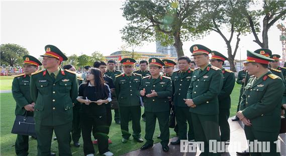 Khảo sát địa điểm tổ chức Gameshow “Sắc màu Sao Vuông” trong LLVT Quân khu năm 2026