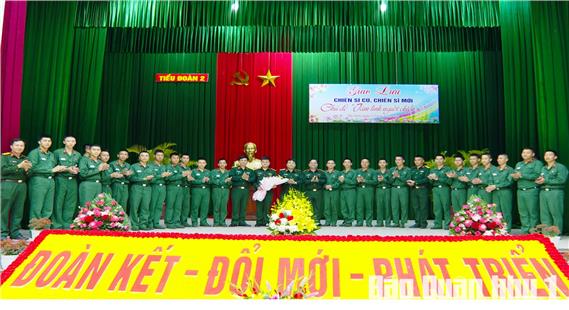 Giao lưu chiến sĩ cũ, chiến sĩ mới tại Lữ đoàn 409