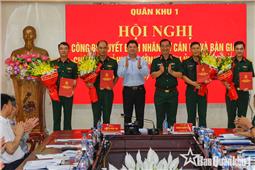 Bàn giao chức vụ Chỉ huy trưởng và Chính ủy Bộ CHQS tỉnh Bắc Ninh