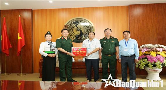 Đoàn công tác Quân khu 1 về nguồn tri ân tại Điện Biên