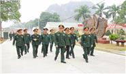 Tô thắm truyền thống Trung đoàn Cận vệ Anh hùng