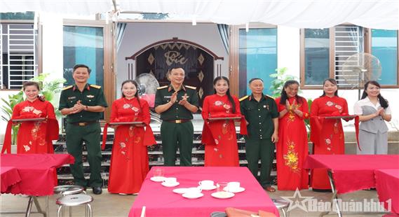 Khánh thành nhà tình nghĩa tặng Thương binh Nguyễn Quyết Chiến