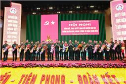 Quân khu công bố, trao quyết định bổ nhiệm cán bộ, thăng quân hàm nâng lương sĩ quan năm 2026