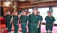 Đoàn công tác của Quân ủy Trung ương - Bộ Quốc phòng dâng hoa, dâng hương tại ATK Định Hóa, Thái Nguyên