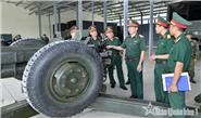 Chính ủy Quân khu kiểm tra tại Lữ đoàn 382