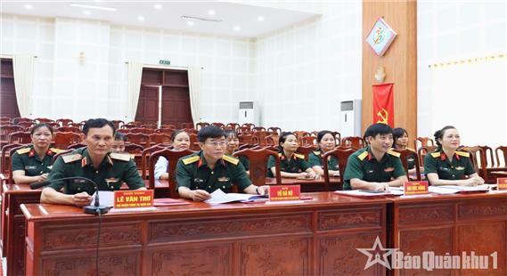 Cục Chính trị kiểm tra kết quả luyện tập tham gia Hội thi “Nét đẹp phụ nữ LLVT Quân khu” năm 2026