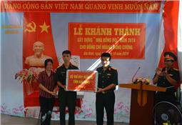 Bàn giao nhà đồng đội tặng quân nhân có hoàn cảnh khó khăn